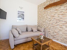 Apartments Vidak - One Bedroom Apartment With Balcony and Sea View -