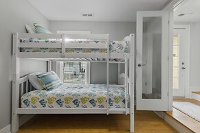 Beach, Please 3 Bedroom Townhouse by Redawning