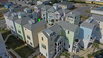 Beach, Please 3 Bedroom Townhouse by Redawning