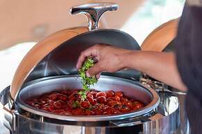 Kruger Untamed - Tshokwane River Camp