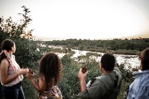 Kruger Untamed - Tshokwane River Camp