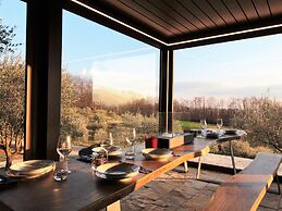 Belvilla by OYO Splendid Chalet With Bubble Bath