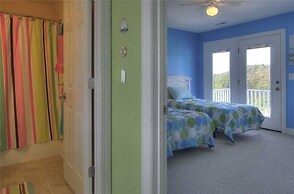 Dolphin Lookout 4 Bedroom Home by RedAwning