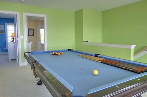 Dolphin Lookout 4 Bedroom Home by RedAwning