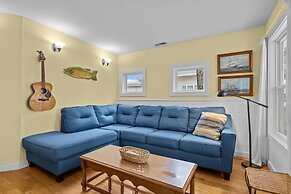 Mr. Bennie's Cafe 2 Bedroom Home by RedAwning