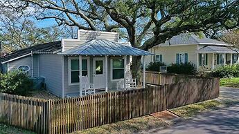Mr. Bennie's Cafe 2 Bedroom Home by RedAwning