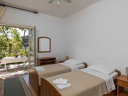 Begovic Guest House - Private Twin Room