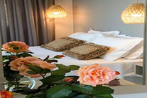 Beachfront 2 Bedroom Villa With Jacuzzi