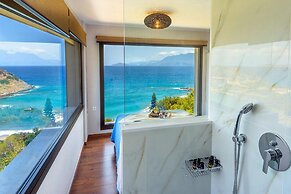 Beachfront 2 Bedroom Villa With Jacuzzi