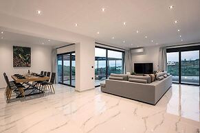 Sea View 4 Bedroom Villa