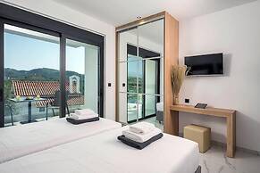 Sea View 4 Bedroom Villa