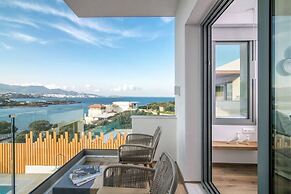 Blue Senses Villa Thalassa Next to the Beach Heated Pool