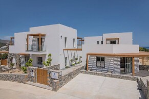 Blue Senses Villa Thalassa Next to the Beach Heated Pool