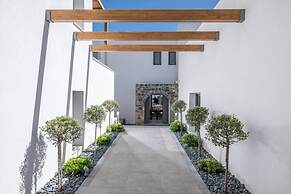 Blue Senses Villa Thalassa Next to the Beach Heated Pool