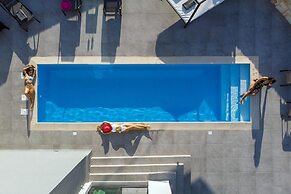 Nikolioudis Villas - Nikolioudis Villas Estate