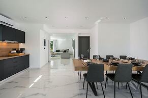 Nikolioudis Villas - Nikolioudis Villas Estate