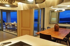 Sea View 3 Bedroom Villa Close to the Beach