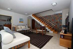 Sea View 3 Bedroom Villa Close to the Beach