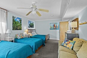 Heckman House 5 Bedroom Home by Redawning