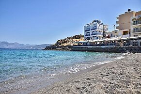 Medusa Residence 100m From the Beach