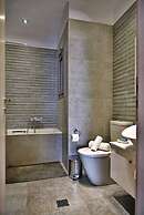 Medusa Residence 100m From the Beach