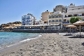 Medusa Residence 100m From the Beach