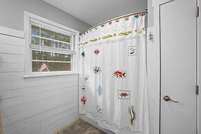 Water's Edge Retreat 3 Bedroom Home by RedAwning