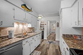 Water's Edge Retreat 3 Bedroom Home by RedAwning