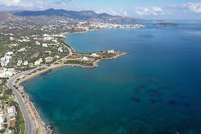 Blue Senses Villas Next to the Beach Heated Pool