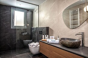 Blue Senses Villas Next to the Beach Heated Pool