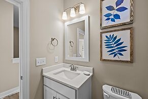 Vitamin Sea 3 Bedroom Home by RedAwning