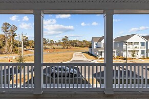 Vitamin Sea 3 Bedroom Home by RedAwning