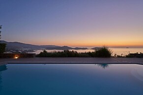 Breathtaking Views 4 Bedroom Villa