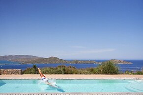 Breathtaking Views 4 Bedroom Villa