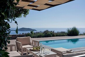 Breathtaking Views 4 Bedroom Villa