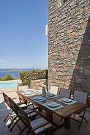 Breathtaking Views 4 Bedroom Villa