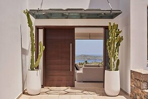 Breathtaking Views 4 Bedroom Villa