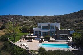 Breathtaking Views 4 Bedroom Villa