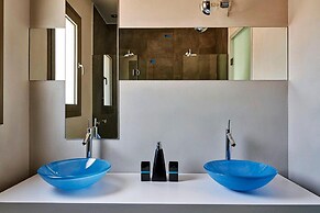 Breathtaking Views 4 Bedroom Villa