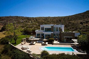 Breathtaking Views 4 Bedroom Villa