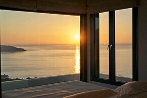 Breathtaking Views 4 Bedroom Villa