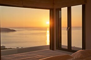 Breathtaking Views 4 Bedroom Villa