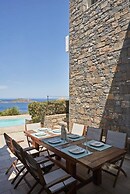 Breathtaking Views 4 Bedroom Villa