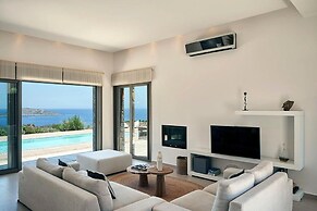 Breathtaking Views 4 Bedroom Villa