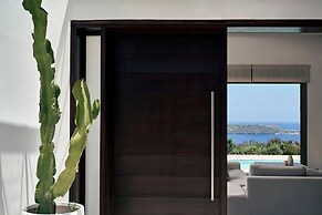 Breathtaking Views 4 Bedroom Villa
