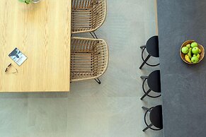 Sea View 4 Bedroom Villa With a Heated Pool