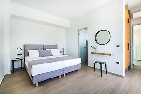 Sea View 4 Bedroom Villa With a Heated Pool