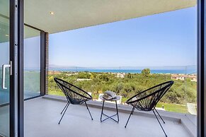 Sea View 4 Bedroom Villa With a Heated Pool