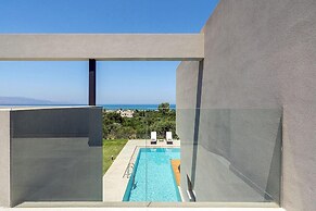 Sea View 4 Bedroom Villa With a Heated Pool