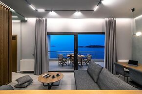 La Vista Apt - Steps to the Beach